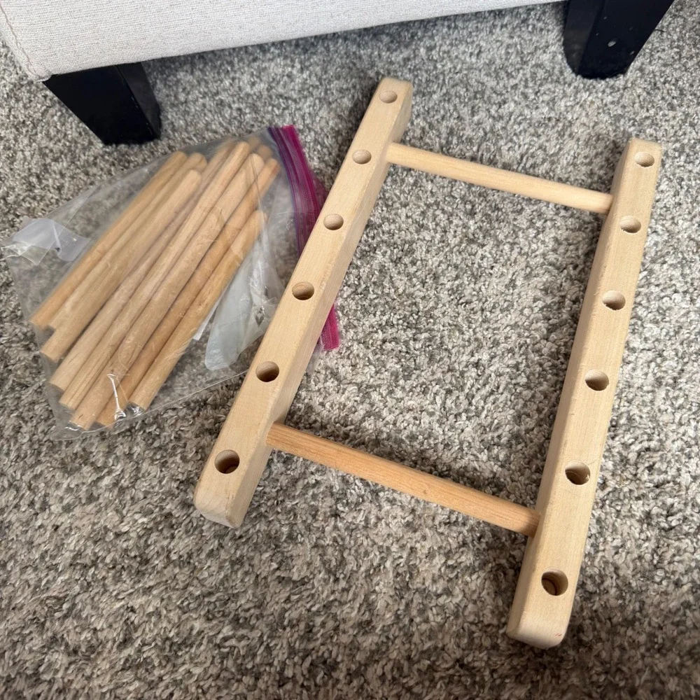 The Pampered Chef Wooden Drying Rack Cooling Stand with Removable Pegs Natural